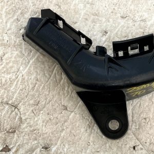 Toyota Yaris MK3 Rear Right Tail Light Bracket 2017 TO 2020 52155-0D220 Genuine - Image 3