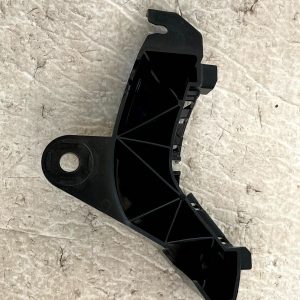 Toyota Yaris MK3 Rear Right Tail Light Bracket 2017 TO 2020 52155-0D220 Genuine - Image 6