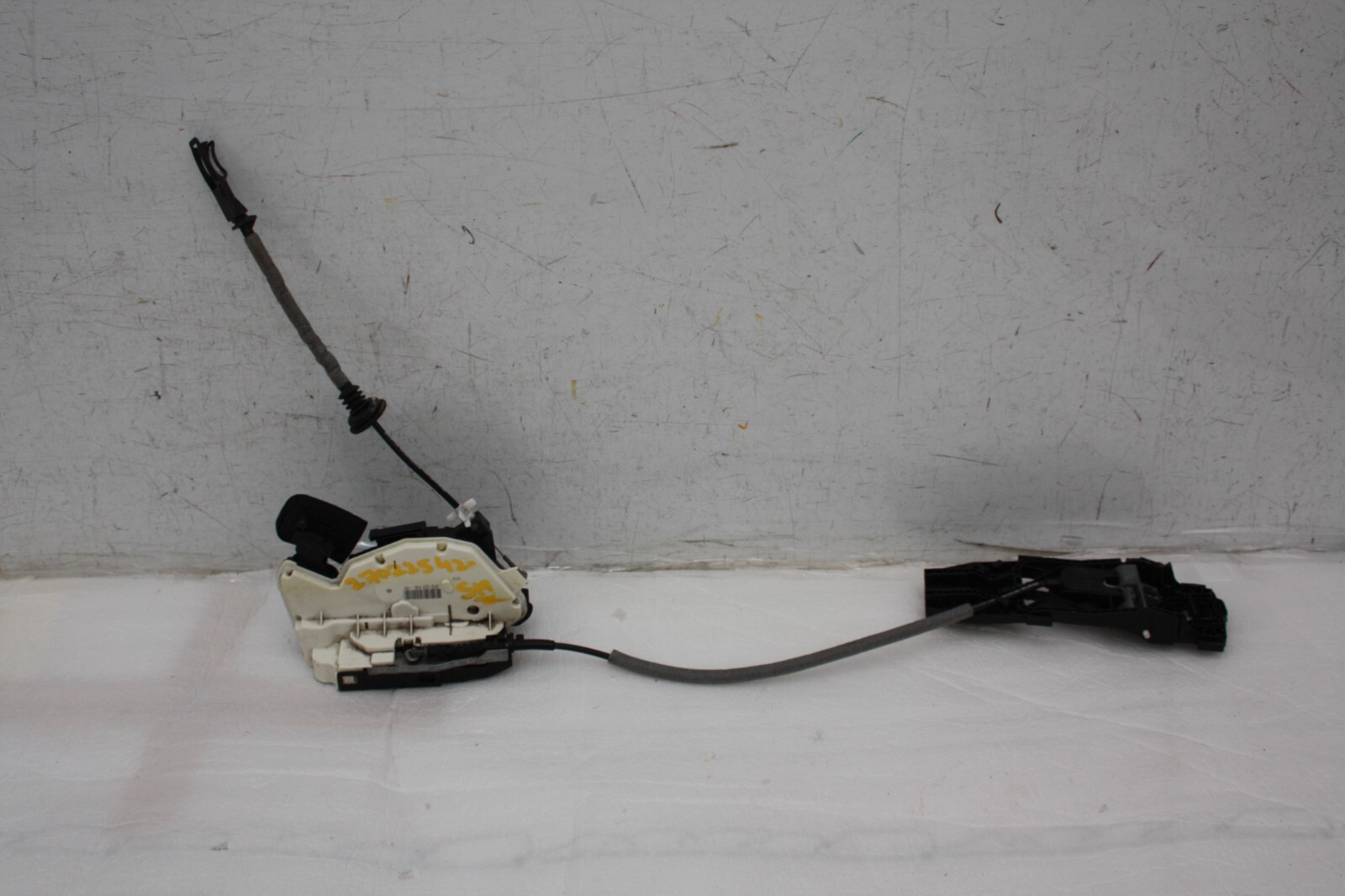 VW Golf Polo Rear Right Side Door Lock Mechanism 2009 TO 2012 5K4839016F Genuine