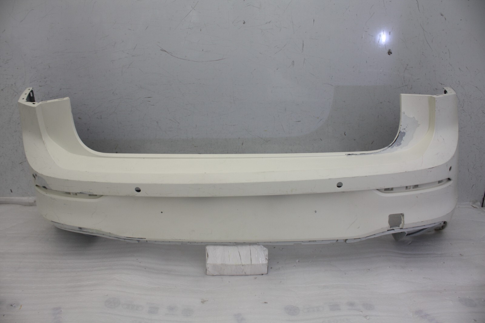 VW Golf Rear Bumper 2020 TO 2024 5H6807421C Genuine *REFURBISHED BEFORE*