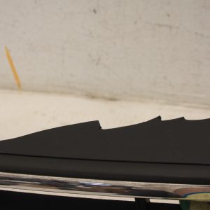 VW Tiguan Front Bumper Grill 5NA853651BC Genuine *DAMAGED* - Image 10