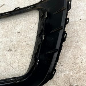 VW Tiguan Mk2 R-Line Front Bumper Left Lower Grill Trim 2020-2024 5NA853665J - Image 9
