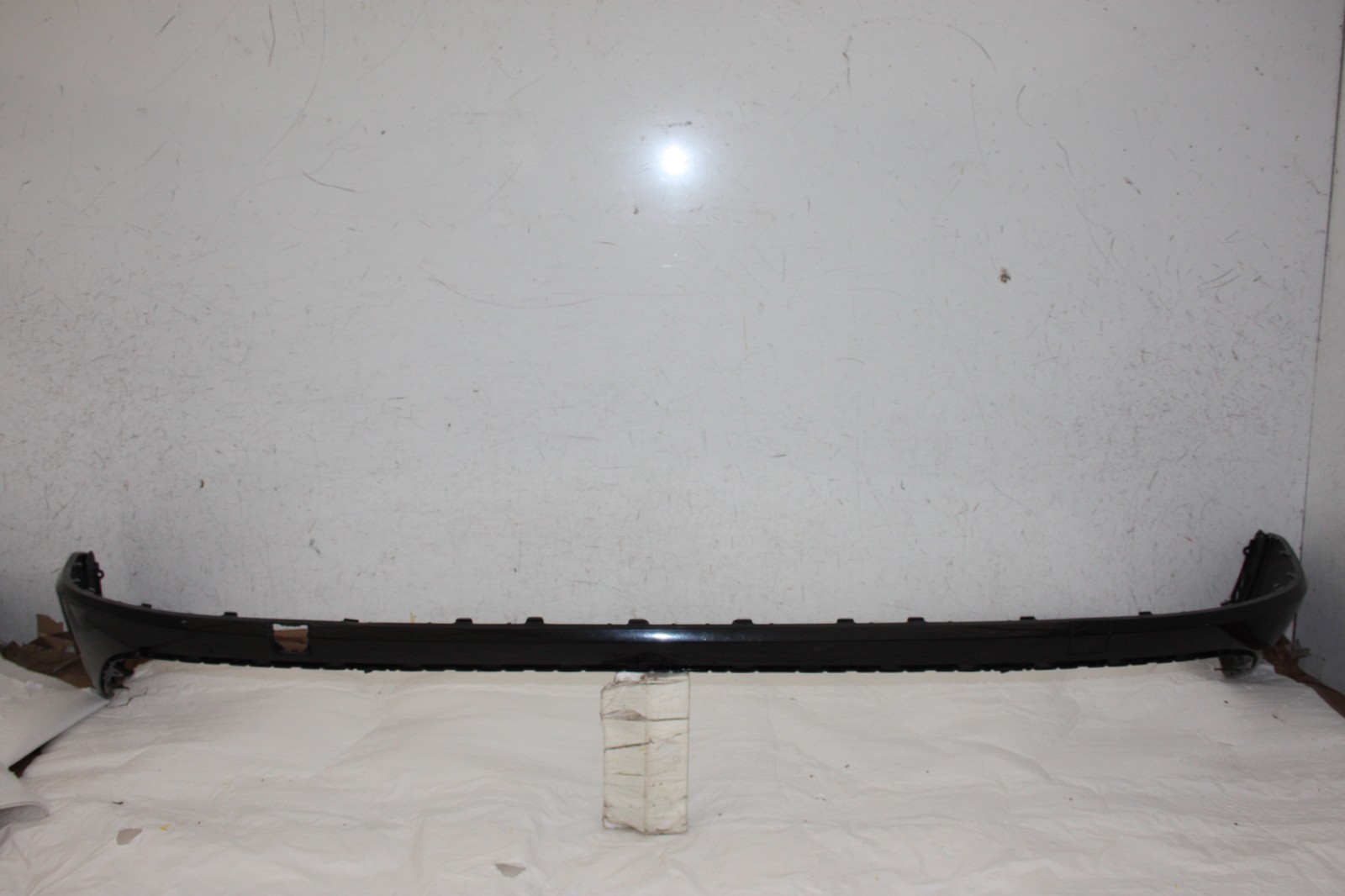 VW Touareg Rear Bumper Lower Middle Section 2018 TO 2024 760807521E Genuine