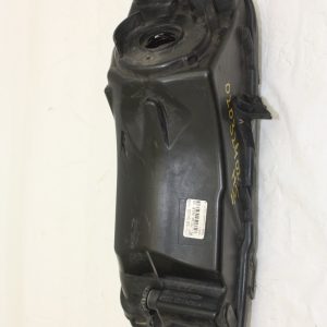 VW Transporter Front Bumper Right Fog Light 2015 to 2020 7E0941662B *DAMAGED* - Image 11