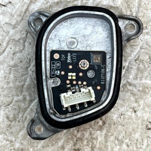 Volkswagen Golf Mk8 LED Headlight Ballast Control Module Unit 90167236A Genuine - Image 4