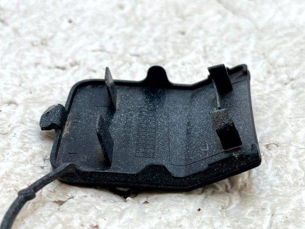 Volkswagen Golf Mk8 Rear Bumper Tow Hook Cap Cover 2020 ON 5H6807441 Genuine 178423763459 8