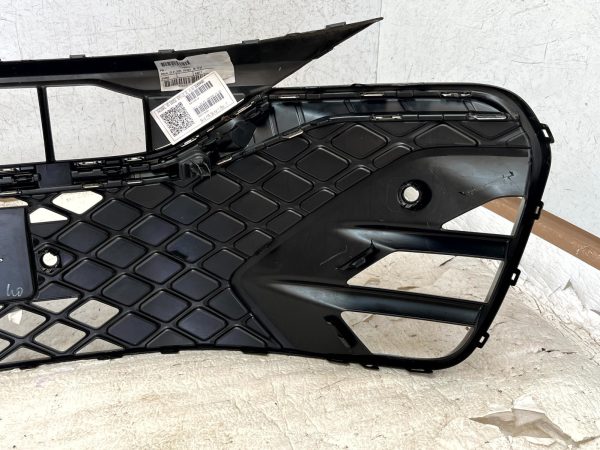 Volkswagen Tiguan R Line Mk3 Front Bumper Grille 2024 ON 571853677B Genuine 178529911969 17