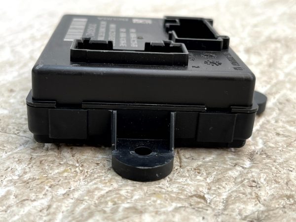 Volvo V40 Front Right Door Control Module Unit 2012-2016 AV6N-14C235-BB Genuine 9 Volvo V40 Front Right Door Control Module Unit 2012 2016 AV6N 14C235 BB Genuine 178560614249 10