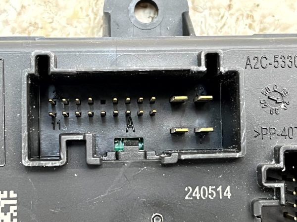 Volvo V40 Front Right Door Control Module Unit 2012-2016 AV6N-14C235-BB Genuine 12 Volvo V40 Front Right Door Control Module Unit 2012 2016 AV6N 14C235 BB Genuine 178560614249 13