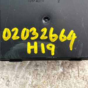 Volvo V40 Front Right Door Control Module Unit 2012-2016 AV6N-14C235-BB Genuine 31 Volvo V40 Front Right Door Control Module Unit 2012-2016 AV6N-14C235-BB Genuine - Image 16