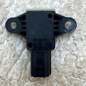 Volvo V40 Front SRS Safety Crash Impact Sensor 2012 TO 2019 31360986 Genuine - Image 3