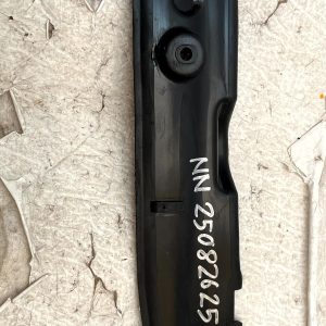 Volvo XC40 Front Left Side Fender Filler Panel 2017 Onward 31442797 Genuine - Image 4