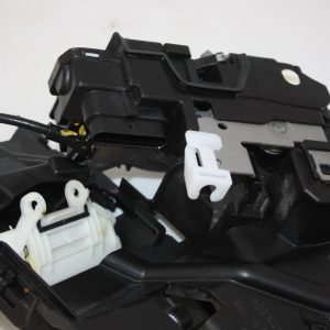 Volvo XC40 Rear Right Door Lock Bracket 2018 ON 30747108 - Image 8