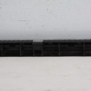 Volvo XC90 Rear Left Side Skirt Bracket 2015 ON 31395857 Genuine - Image 12